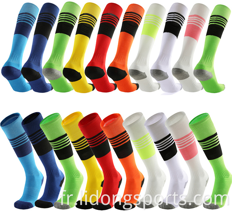 Wholesale Compression Compression Sports Sports Soccer Chaussettes de football Mens OEM Running Athletic The High Cycling Chaussettes